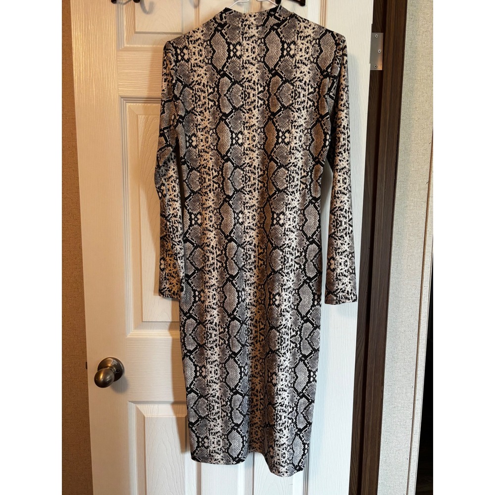 Fashion Nova Snakeskin Print Mock Neck Long Sleeve Midi Dress Grey Black XL